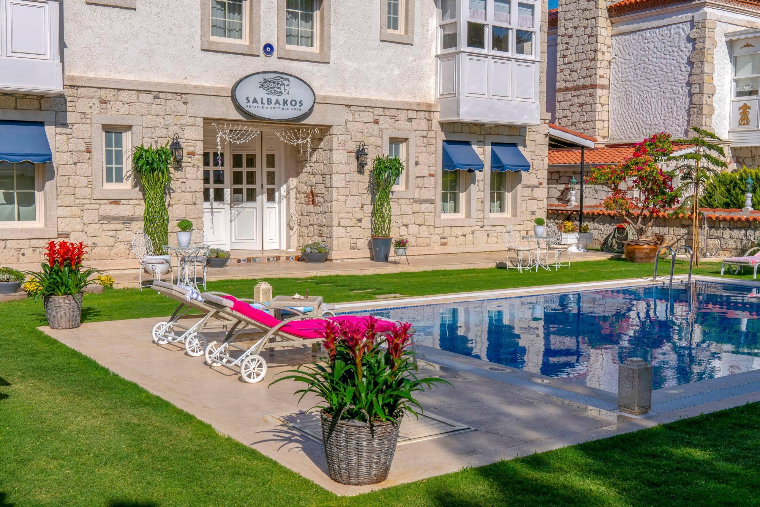 Salbakos Herakleia Boutique Hotel Alacati Exterior foto